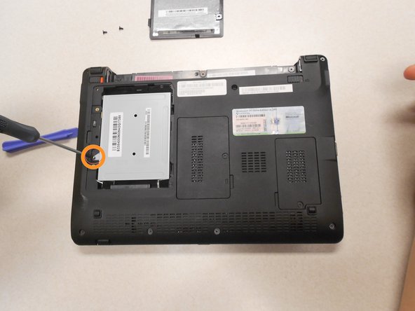 Gateway KAV60 LT2016U Netbook Hard Drive Replacement: crwdns2935265:04crwdnd2935265:01crwdnd2935265:01crwdne2935265:0