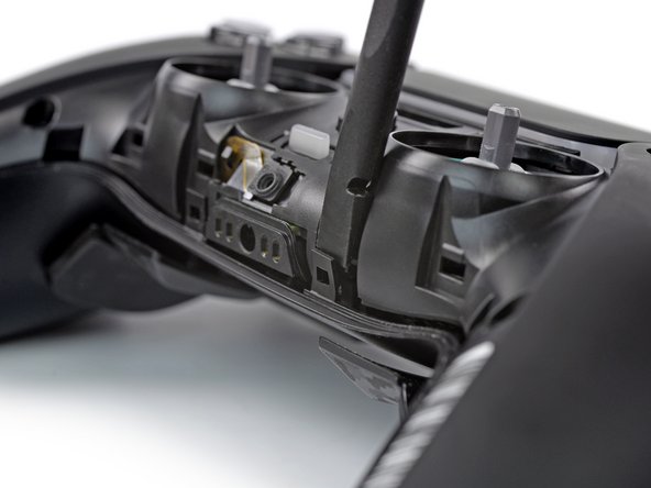 Scuf Reflex Battery Replacement: crwdns2935265:013crwdnd2935265:02crwdnd2935265:03crwdne2935265:0