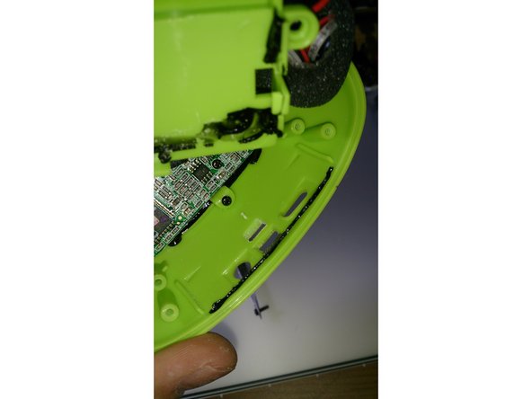 xqisit xqBeat Battery Replacement, new battery charge-controller: crwdns2935265:04crwdnd2935265:02crwdnd2935265:03crwdne2935265:0