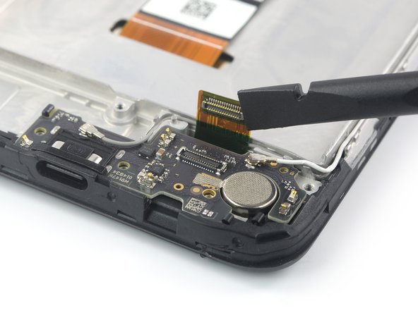 Xiaomi Redmi Note 10 5G Screen Replacement, Disconnect the digitizer flex cable: crwdns2935265:028crwdnd2935265:02crwdnd2935265:02crwdne2935265:0