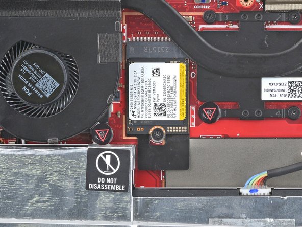 Asus ROG Ally SSD Replacement, Unfasten the SSD: crwdns2935265:09crwdnd2935265:02crwdnd2935265:02crwdne2935265:0