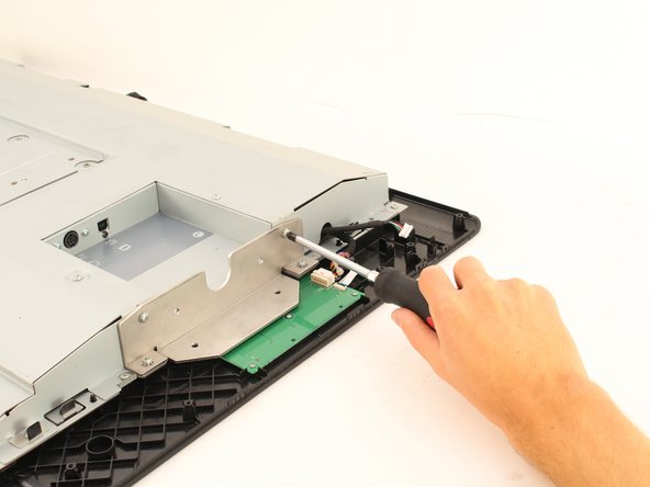 Wacom Cintiq 24HD Power Port Replacement: crwdns2935265:09crwdnd2935265:02crwdnd2935265:03crwdne2935265:0