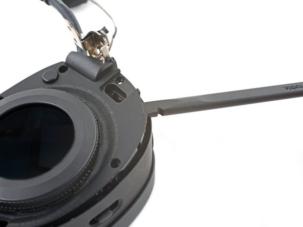 HTC Vive XR Elite Motion Sensor Replacement, Unclip the face cover: crwdns2935265:029crwdnd2935265:02crwdnd2935265:02crwdne2935265:0