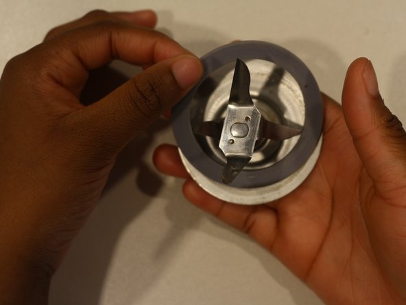 Oster 8-Speed Blender BLSTMG-B00-33A Blades Replacement: step 5, image 2 of 2
