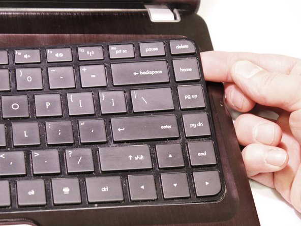 HP Pavillion dm4t-2100 Touchpad Replacement: crwdns2935265:07crwdnd2935265:02crwdnd2935265:03crwdne2935265:0