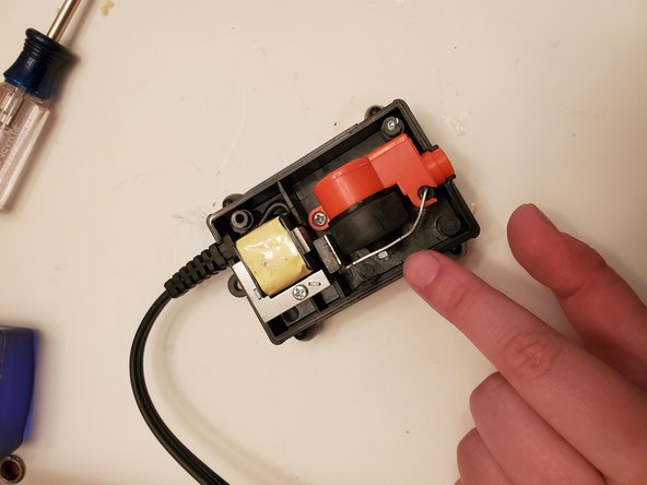 How to Fix an Air Tech 2K0 Aquarium Pump: 9 단계, 이미지 2개 중 2개