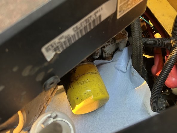 Cub Cadet Z-Force 48 Oil Change: crwdns2935265:05crwdnd2935265:02crwdnd2935265:03crwdne2935265:0