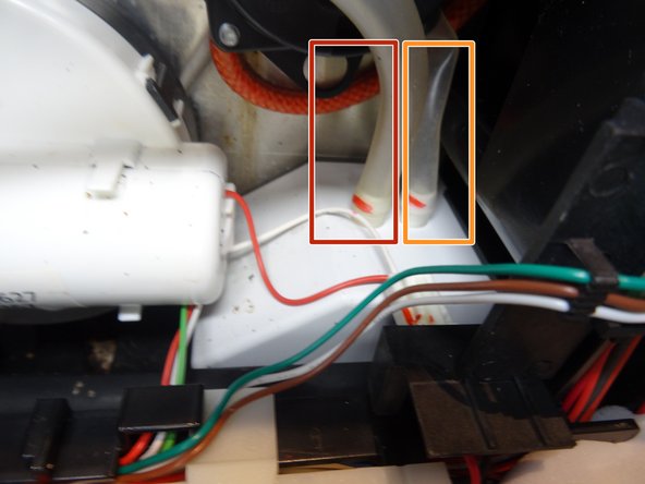 Siemens EQ-Reihe Wasser in der Tropfschale - kein Kaffee: crwdns2935265:09crwdnd2935265:02crwdnd2935265:02crwdne2935265:0