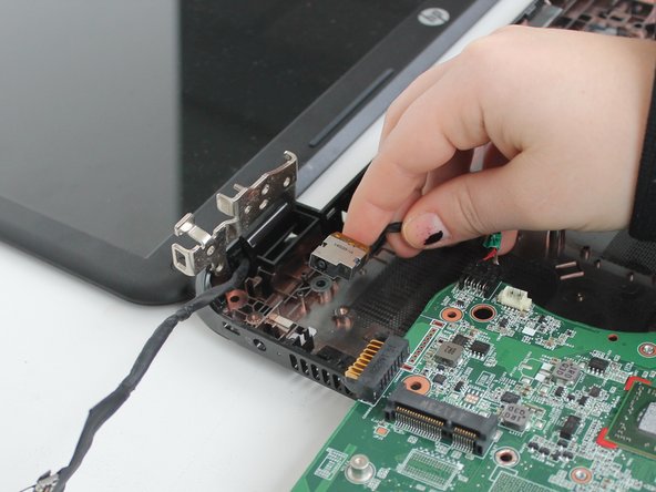 HP 15-d076nr Charge Port Replacement: crwdns2935265:030crwdnd2935265:02crwdnd2935265:02crwdne2935265:0