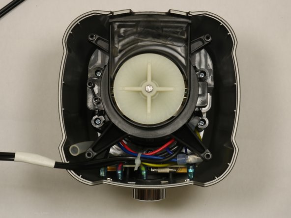 Cuisinart CPB-380 Power Cord Replacement: crwdns2935265:03crwdnd2935265:03crwdnd2935265:03crwdne2935265:0