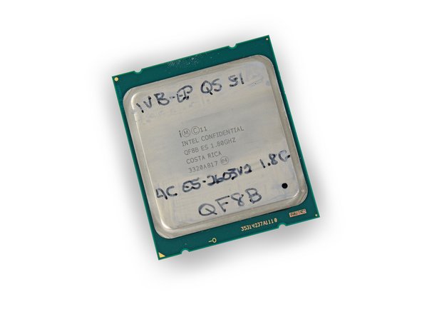 HP Z820 Teardown: crwdns2935265:013crwdnd2935265:02crwdnd2935265:02crwdne2935265:0