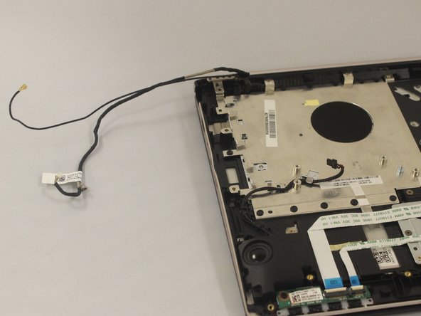 Asus VivoBook X202E-DB21T Display Replacement: 手順 0、 2の画像 2