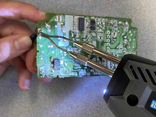 Nintendo 64 Power Supply Power Cable Replacement: crwdns2935265:04crwdnd2935265:02crwdnd2935265:02crwdne2935265:0