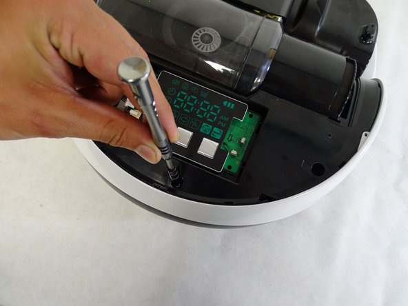 Samsung POWERbot VR9000 Right Driving Wheel Replacement: crwdns2935265:06crwdnd2935265:02crwdnd2935265:02crwdne2935265:0