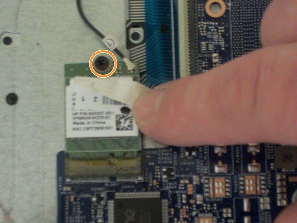 Wireless Card  Replacement, Wireless Card: crwdns2935265:05crwdnd2935265:02crwdnd2935265:02crwdne2935265:0