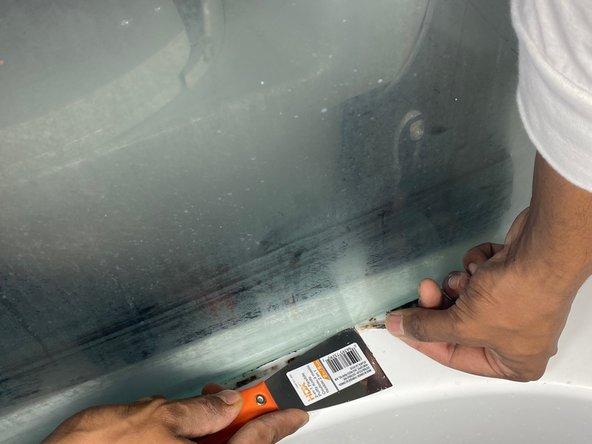 Shower Glass Silicone Replacement: crwdns2935265:03crwdnd2935265:03crwdnd2935265:03crwdne2935265:0