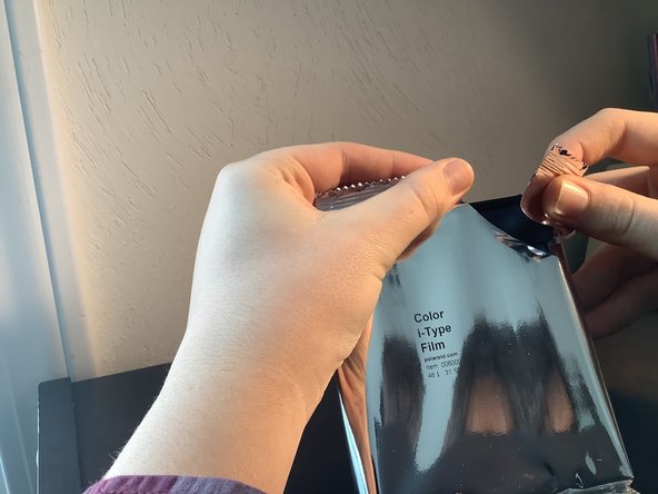 Polaroid Now i-Type Film Pack Replacement, Insert New i-Type Film Pack: step 3, image 1 of 2