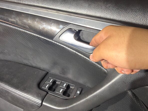 2004-2008 Acura Tl Door Handle Cable Replacement: step 10, image 1 of 3