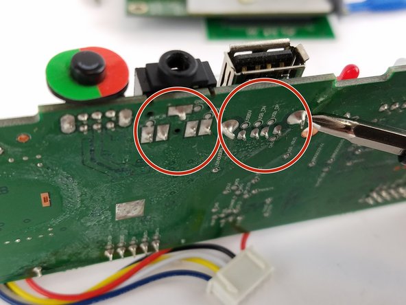 iHome iW1 Speaker USB and AUX port Replacement, USB and AUX port: Schritt 17, Bild 3 von 3
