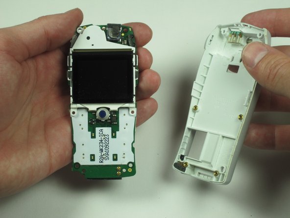 Sony Ericsson T68i Logic Board Replacement: crwdns2935265:06crwdnd2935265:02crwdnd2935265:03crwdne2935265:0