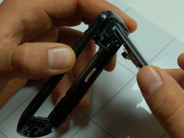 LG 305C  Touch Screen Assembly Replacement: crwdns2935265:07crwdnd2935265:03crwdnd2935265:03crwdne2935265:0