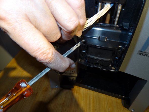 Replacing Coffee Spout Manifold on Nivona Caferomatica 770: crwdns2935265:05crwdnd2935265:02crwdnd2935265:03crwdne2935265:0