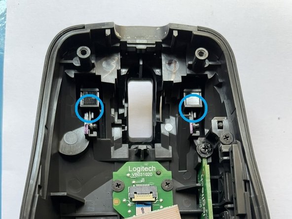 Fixing the Phantom Double Clicking on Logitech MX Anywhere 3, Fix the click: 4 단계, 이미지 3개 중 3개