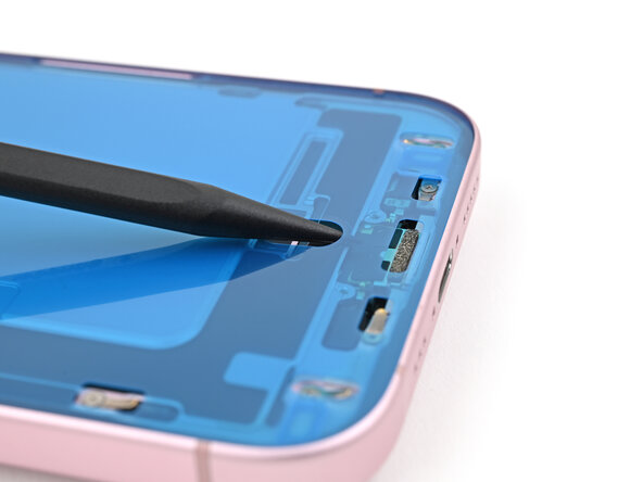 iPhone 15 Screen Replacement, Remove the top liner: 步骤 47 中的图像 1，2