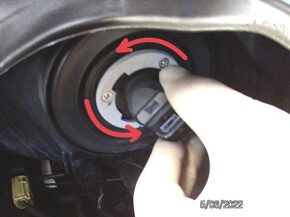 2015-2019 Toyota Highlander Headlight Bulbs Replacement: crwdns2935265:05crwdnd2935265:02crwdnd2935265:03crwdne2935265:0