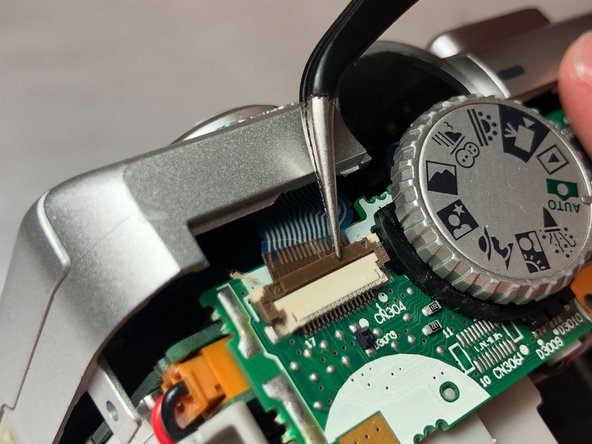 Nikon Coolpix 775 Screen Replacement: crwdns2935265:07crwdnd2935265:02crwdnd2935265:03crwdne2935265:0