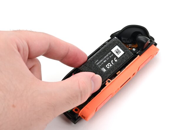 Joy-Con 2 (Right) Battery Replacement, Install the battery: crwdns2935265:017crwdnd2935265:02crwdnd2935265:03crwdne2935265:0
