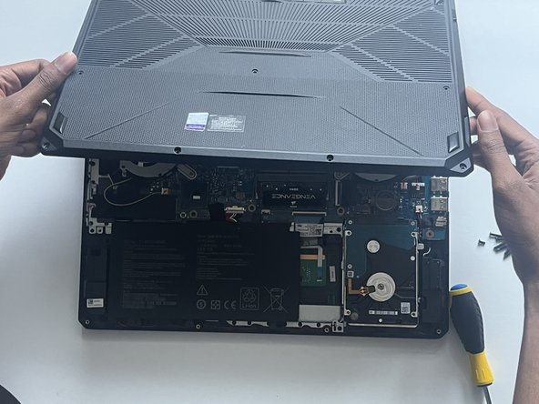 ASUS TUF Gaming FX505GT Battery Replacement: crwdns2935265:03crwdnd2935265:02crwdnd2935265:02crwdne2935265:0