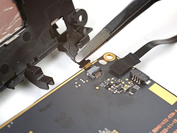 HTC Vive XR Elite Motherboard Replacement: crwdns2935265:0111crwdnd2935265:02crwdnd2935265:02crwdne2935265:0