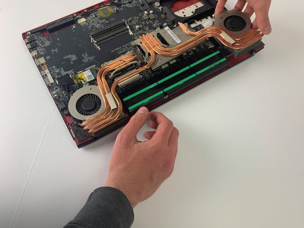 MSI GP62MVR 6RF Leopard Pro Fans Replacement: crwdns2935265:06crwdnd2935265:02crwdnd2935265:03crwdne2935265:0