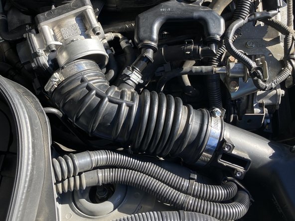 2013 Infiniti G37 Dual Air Intakes Replacement: crwdns2935265:04crwdnd2935265:02crwdnd2935265:03crwdne2935265:0