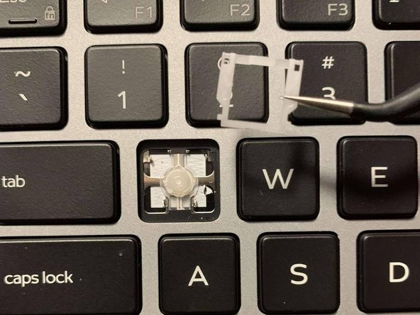 Dell Latitude 9410 2-in-1 Key Replacement: crwdns2935265:03crwdnd2935265:02crwdnd2935265:02crwdne2935265:0