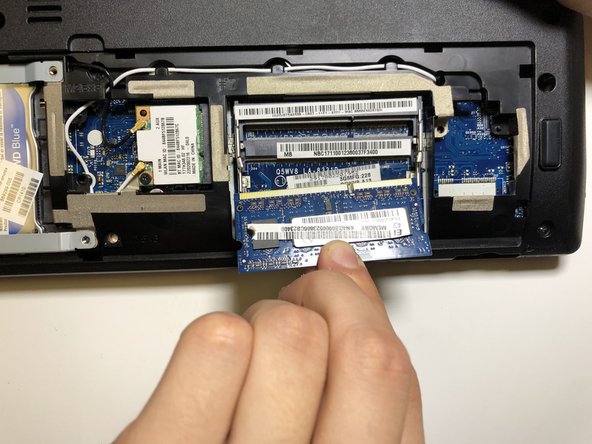 Acer Aspire V3-551-8469 RAM Replacement: crwdns2935265:04crwdnd2935265:02crwdnd2935265:02crwdne2935265:0