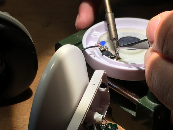 Teufel Airy Headphone Speaker Cable  Replacement (right), Unsolder Speaker: crwdns2935265:04crwdnd2935265:02crwdnd2935265:02crwdne2935265:0