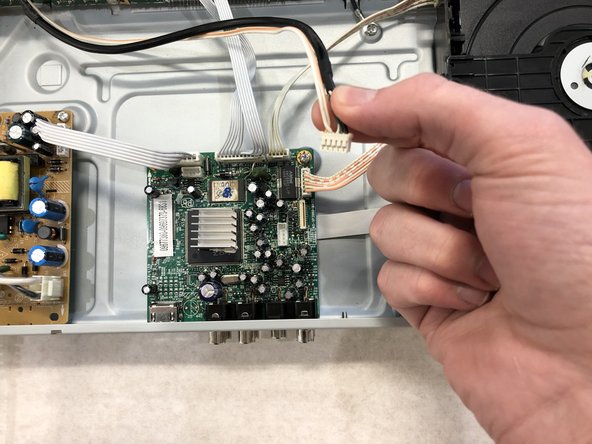 Philips DVP5992-F7 USB port Replacement: passo 3, imagem 3 %32