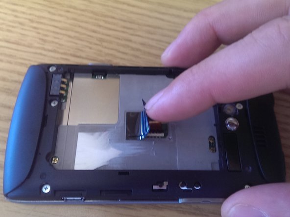 Kyocera Rise Display Assembly Replacement: crwdns2935265:04crwdnd2935265:02crwdnd2935265:03crwdne2935265:0