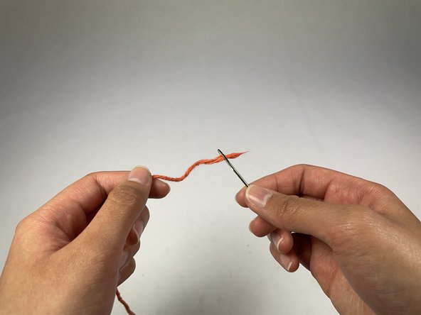 How to Replace the Pom Pom on a Beanie: crwdns2935265:03crwdnd2935265:02crwdnd2935265:03crwdne2935265:0