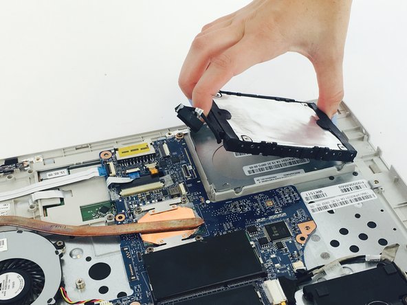 Toshiba Satellite E45-B4100 Hard Drive Replacement: crwdns2935265:08crwdnd2935265:02crwdnd2935265:02crwdne2935265:0