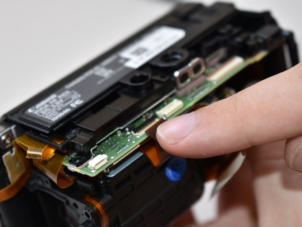 Canon Vixia HF R62 Display Panel Replacement: crwdns2935265:022crwdnd2935265:03crwdnd2935265:03crwdne2935265:0