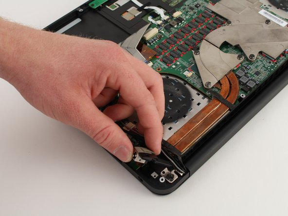 Razer Blade RZ09-0130 2015 Motherboard Replacement: stap 0, afbeelding 3 van 3