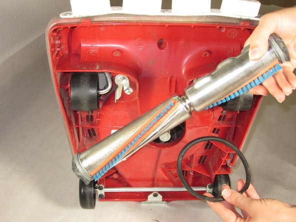 Sanitaire SC684 Roller Brusher and Drive Belt Replacement: crwdns2935265:06crwdnd2935265:02crwdnd2935265:02crwdne2935265:0