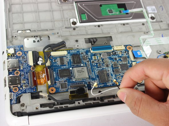 HP Chromebook CB2L Motherboard Replacement: crwdns2935265:012crwdnd2935265:02crwdnd2935265:02crwdne2935265:0