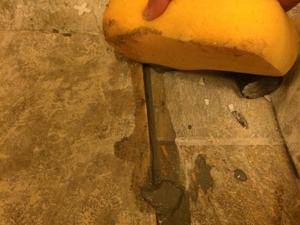 How to Install Bathroom Tile Flooring: crwdns2935265:07crwdnd2935265:03crwdnd2935265:03crwdne2935265:0