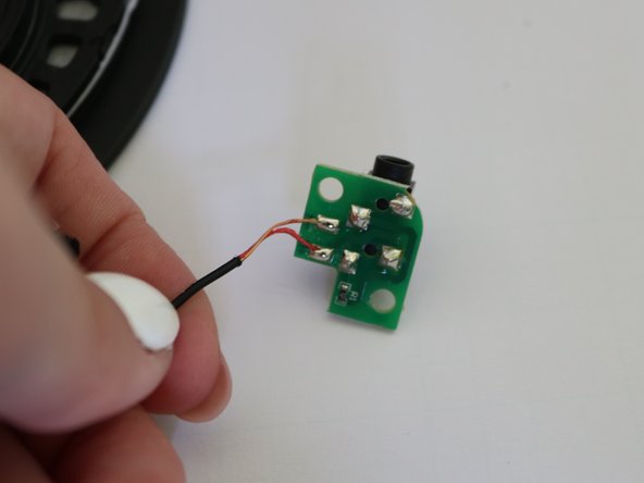 Kingston HyperX CloudX Connection Cable Replacement: crwdns2935265:09crwdnd2935265:03crwdnd2935265:03crwdne2935265:0