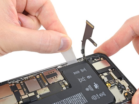 iPhone 11 Pro Battery Replacement, Remove the side adhesive strip: crwdns2935265:041crwdnd2935265:02crwdnd2935265:03crwdne2935265:0