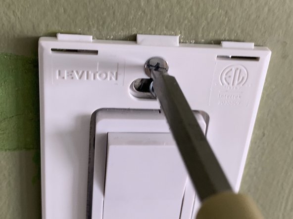 Screwless Light Switch Wall Plate Replacement: crwdns2935265:06crwdnd2935265:02crwdnd2935265:03crwdne2935265:0